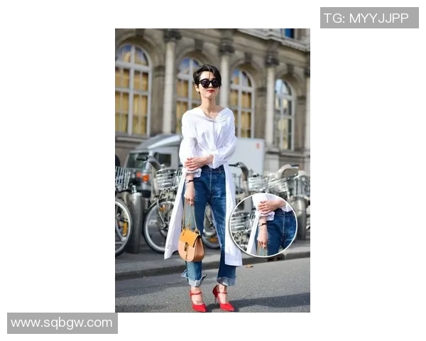 足球明星休闲衬衫时尚搭配指南展现个性与魅力的完美选择 足球明星休闲衬衫时尚搭配指南展现个性与魅力的完美选择