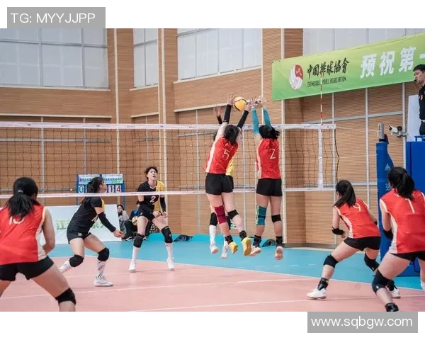 排球热点：解读重庆排球队的盯防_1